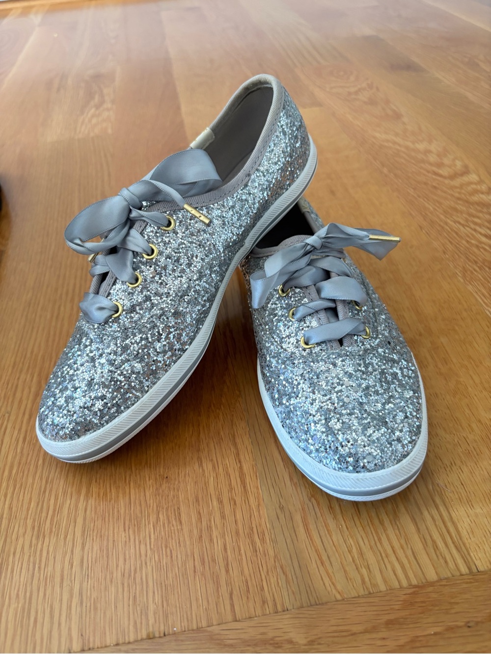 Brand New Kate Spade/ Ked Collab Sparkle Low-Top Women's Sneakers in Silver Sz 6